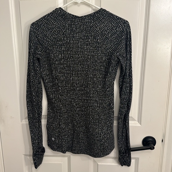 Lululemon Long sleeve - Picture 2 of 3